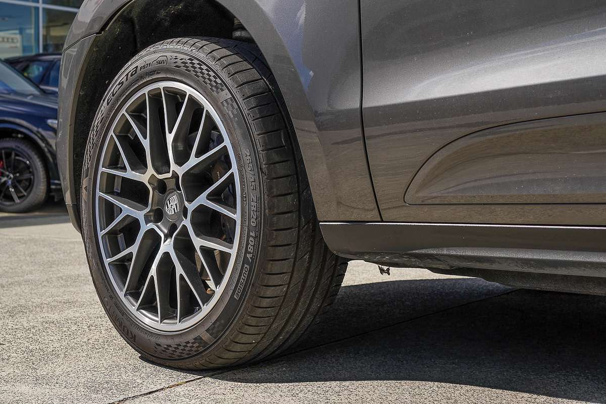2018 Porsche Macan 95B