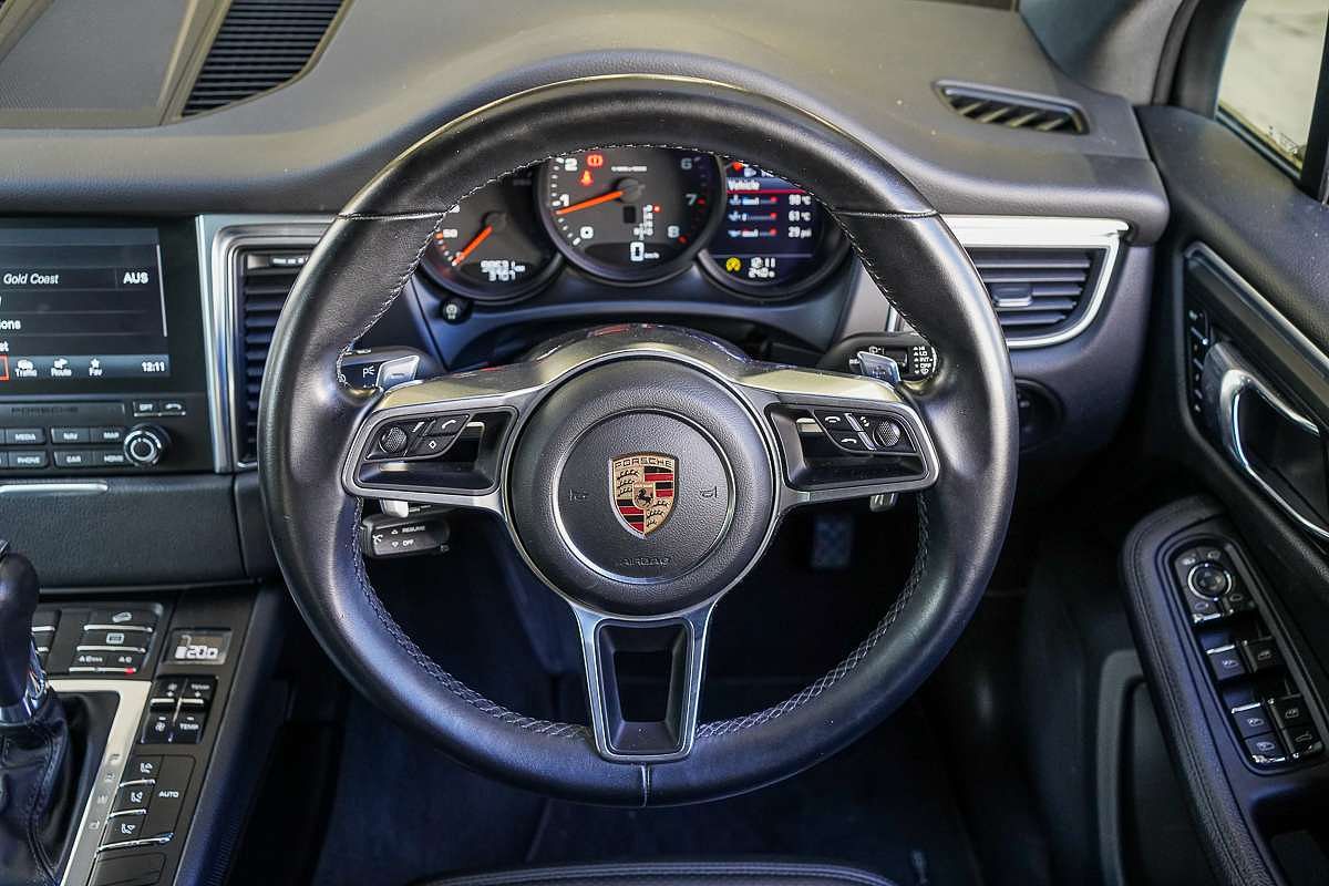 2018 Porsche Macan 95B