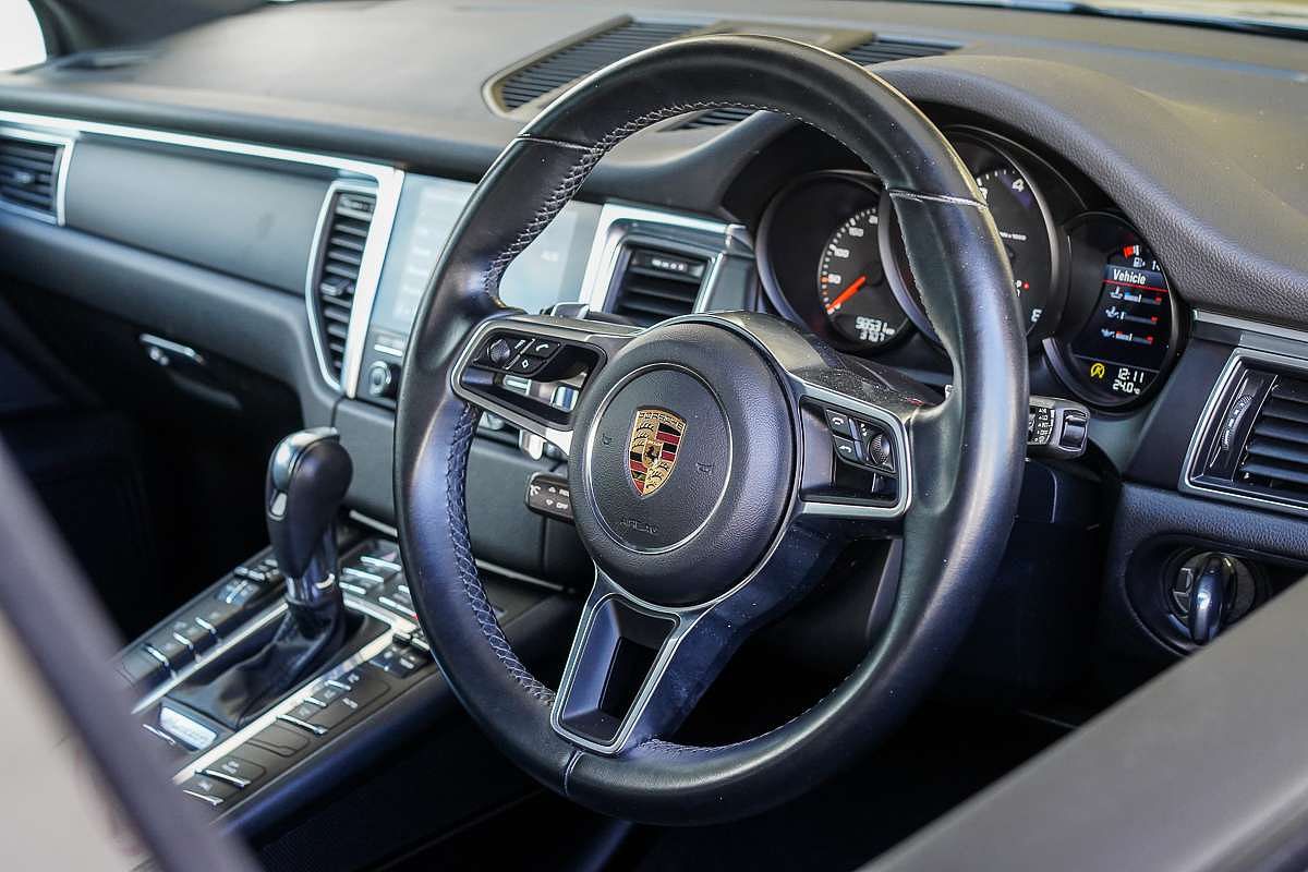 2018 Porsche Macan 95B