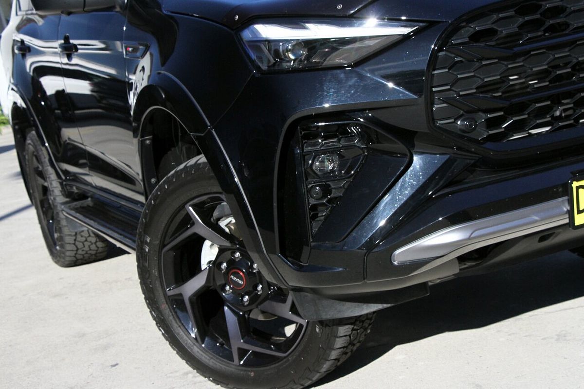 2024 Isuzu MU-X X-TERRAIN