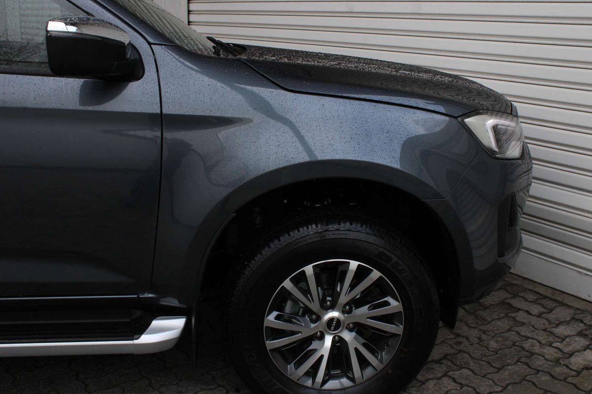 2025 Isuzu D-MAX LS-U+ 4X4