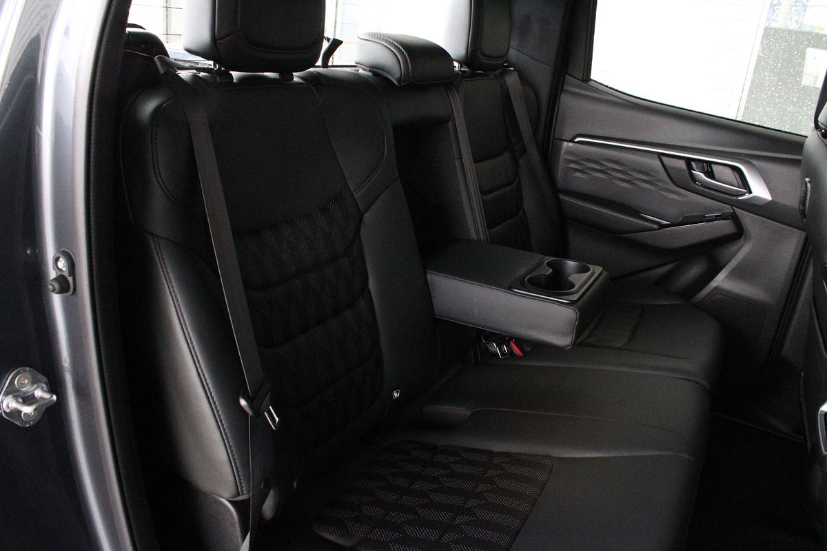 2025 Isuzu D-MAX LS-U+ 4X4