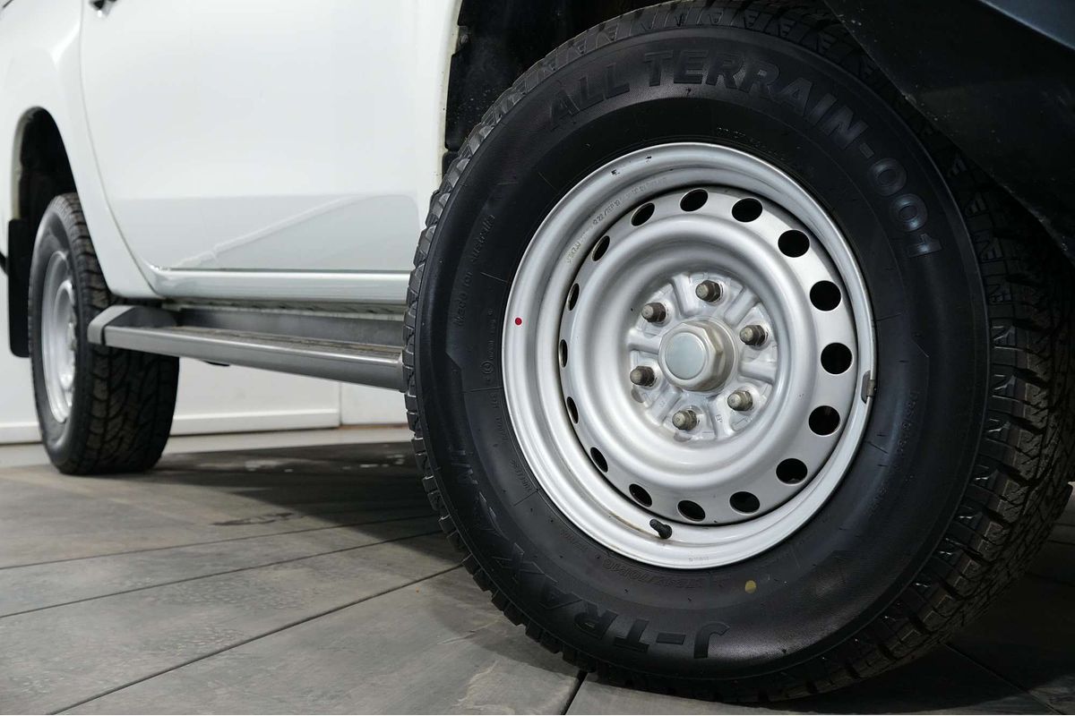 2022 Mitsubishi Triton GLX MR Rear Wheel Drive
