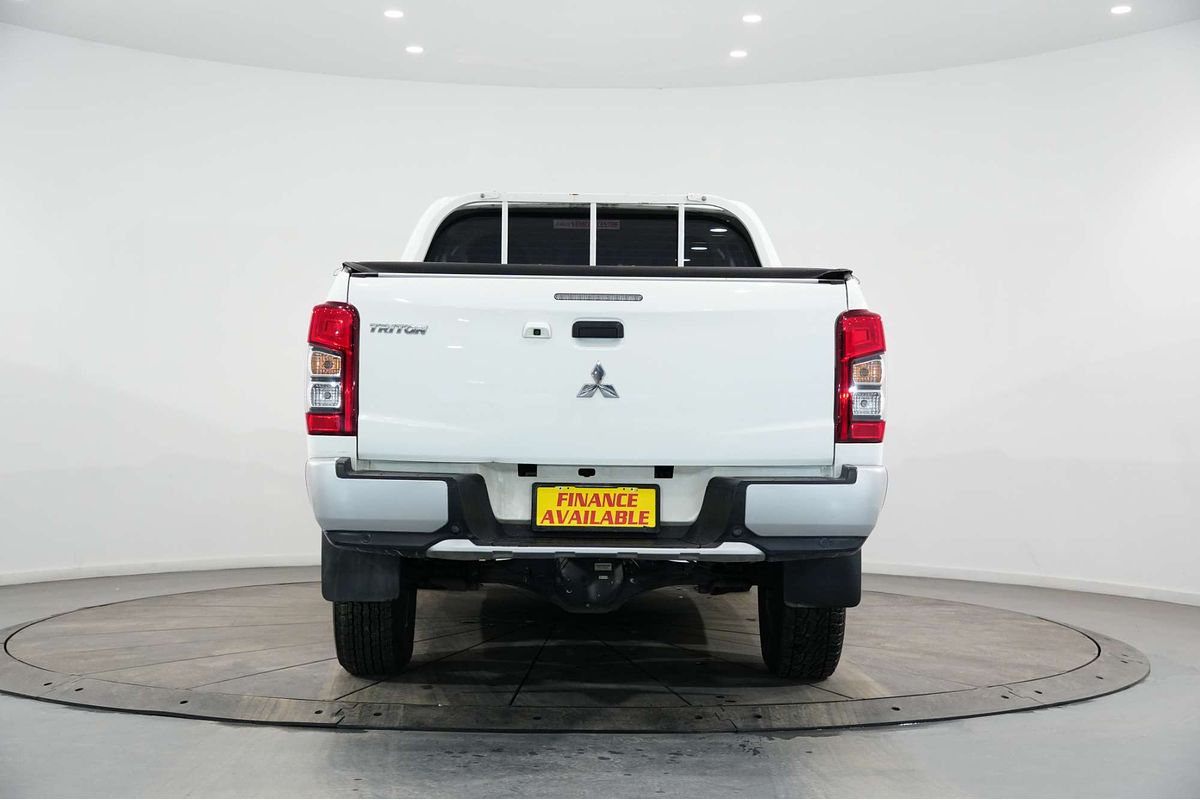 2022 Mitsubishi Triton GLX MR Rear Wheel Drive