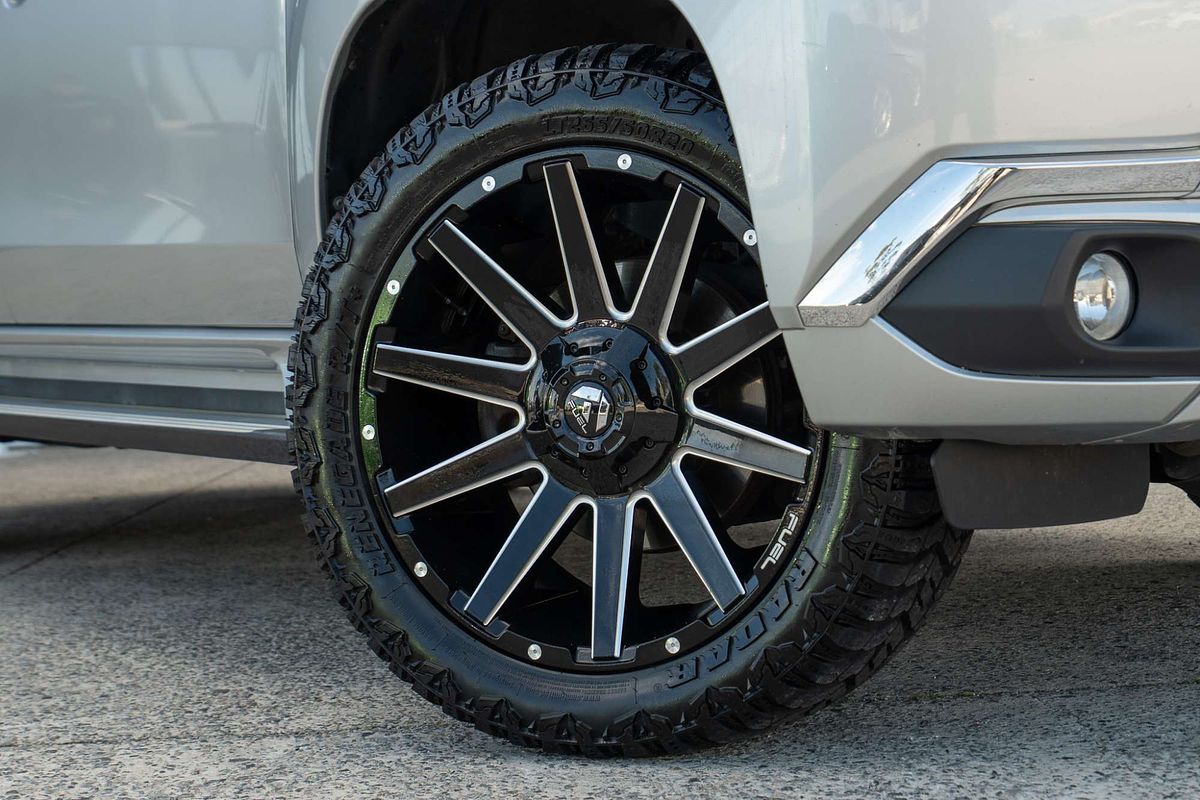 2017 Mitsubishi Pajero Sport GLS QE