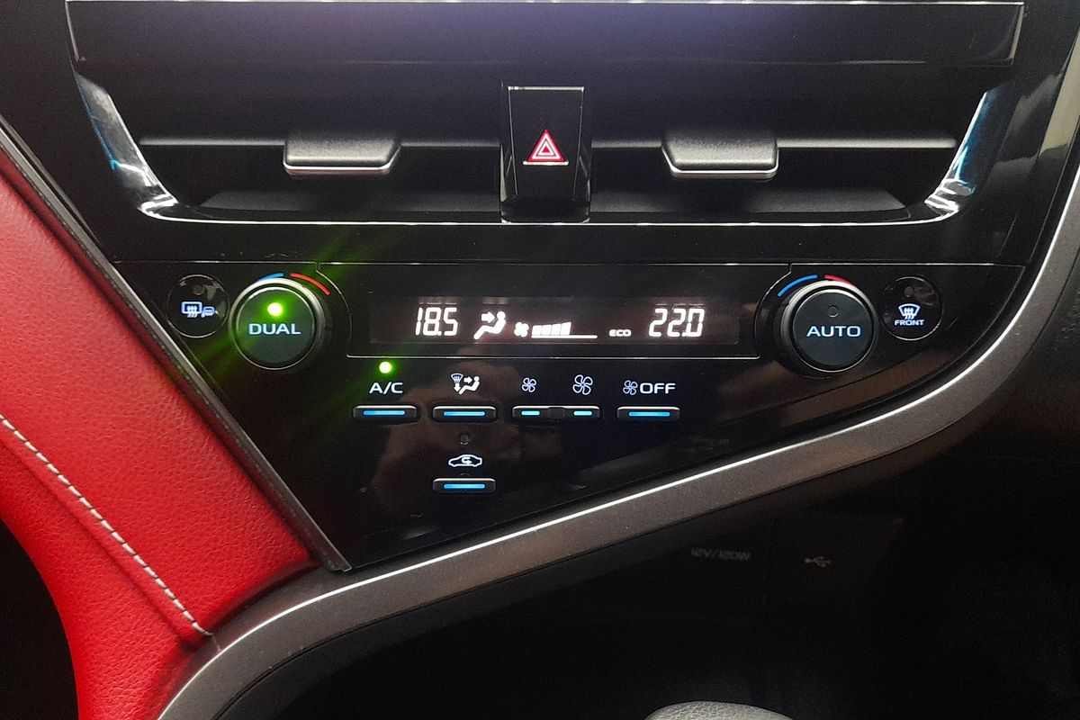 2024 Toyota Camry SX AXVH70R