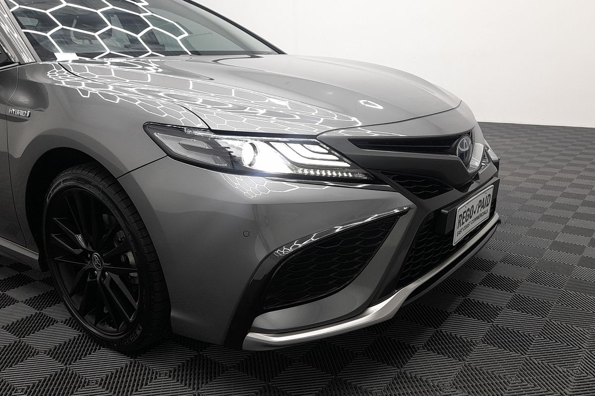 2024 Toyota Camry SX AXVH70R