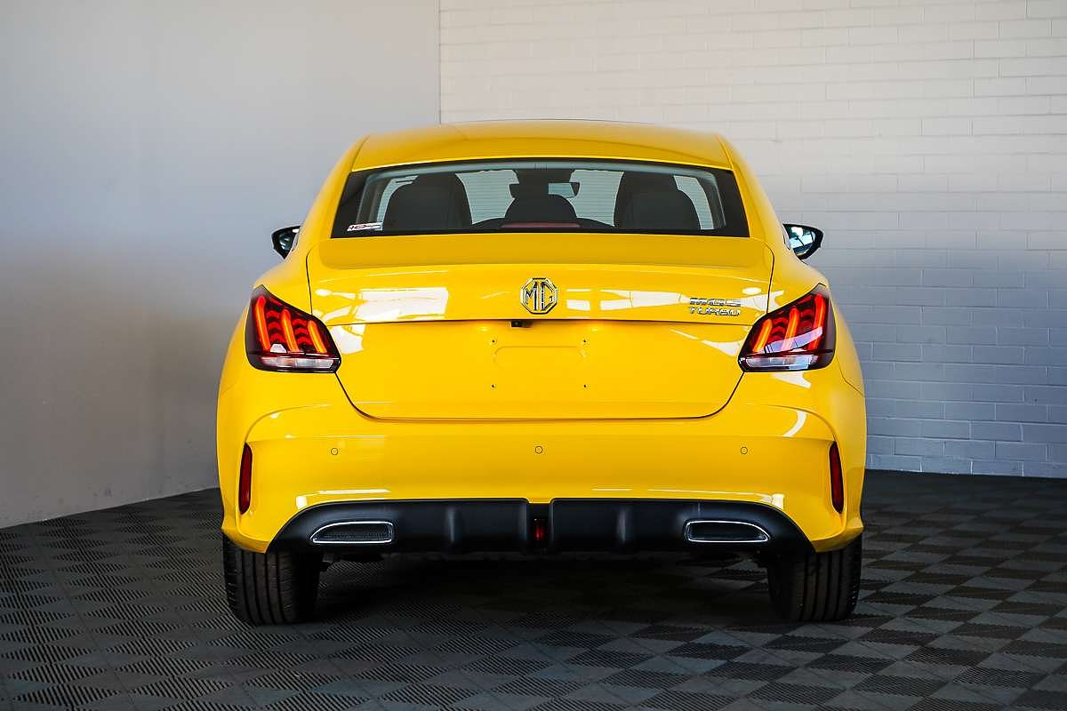 2025 MG MG5 Essence
