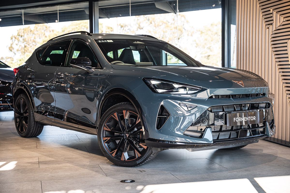 2026 CUPRA Formentor VZe KM