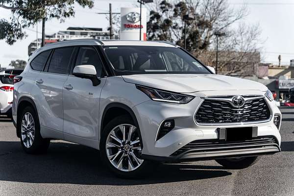 2025 Toyota Kluger Grande AXUH78R