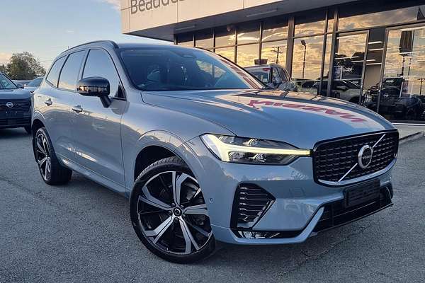 2023 Volvo XC60 Ultimate B6 Dark