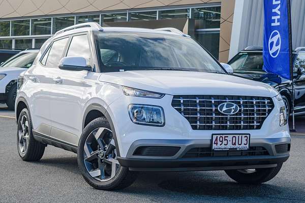 2025 Hyundai Venue Elite QX.V5