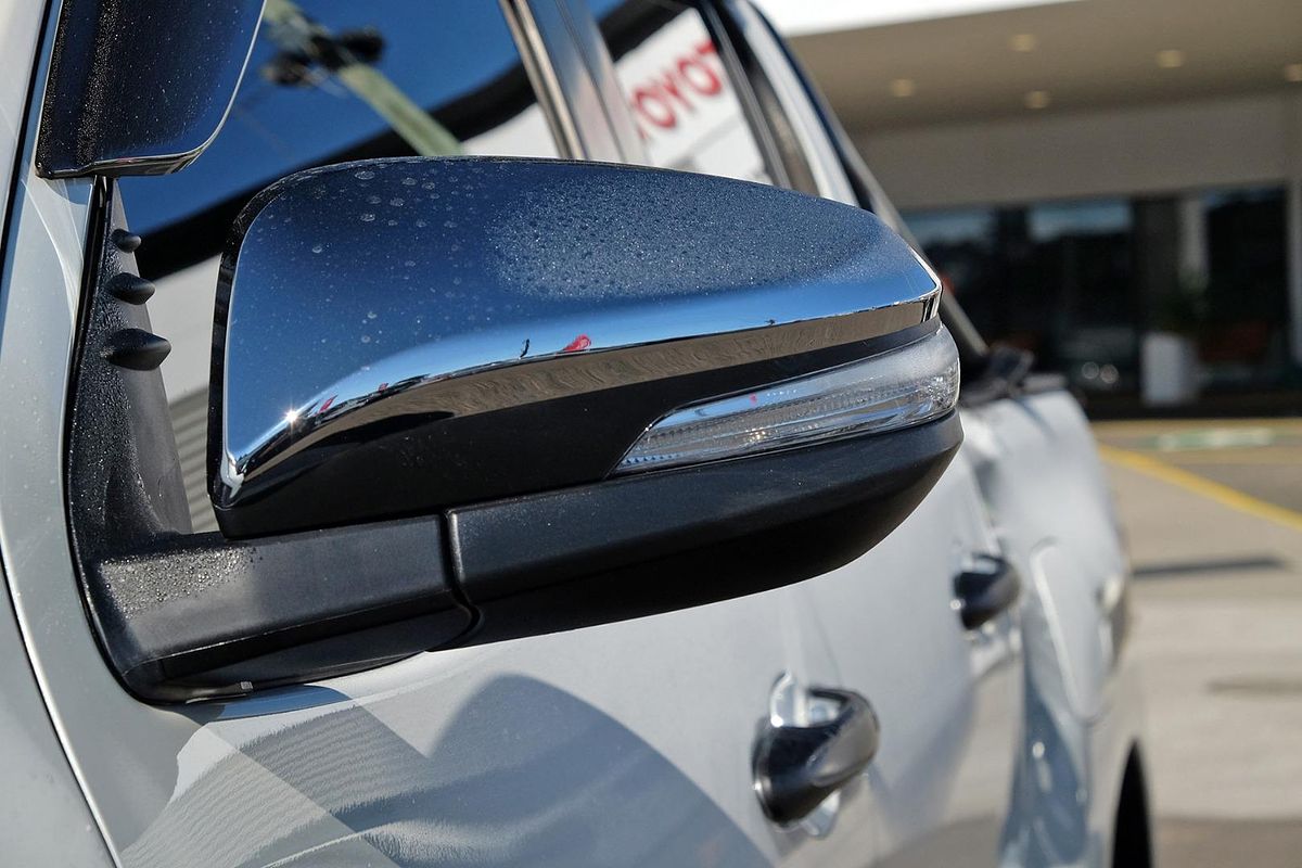 2019 Toyota Hilux SR5 GUN126R 4X4