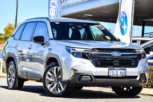 2025 Subaru Forester Hybrid Touring S6