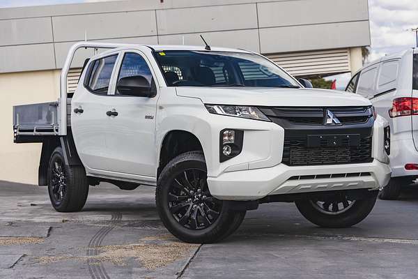 2022 Mitsubishi Triton GLX MR 4X4