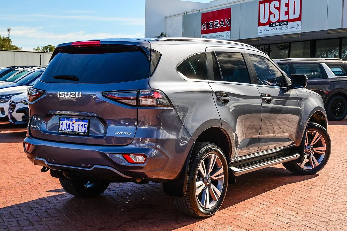 2023 Isuzu MU-X LS-T
