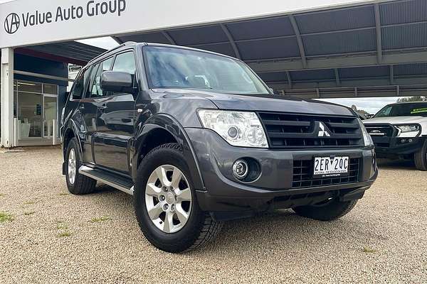 2013 Mitsubishi Pajero GLX-R NW