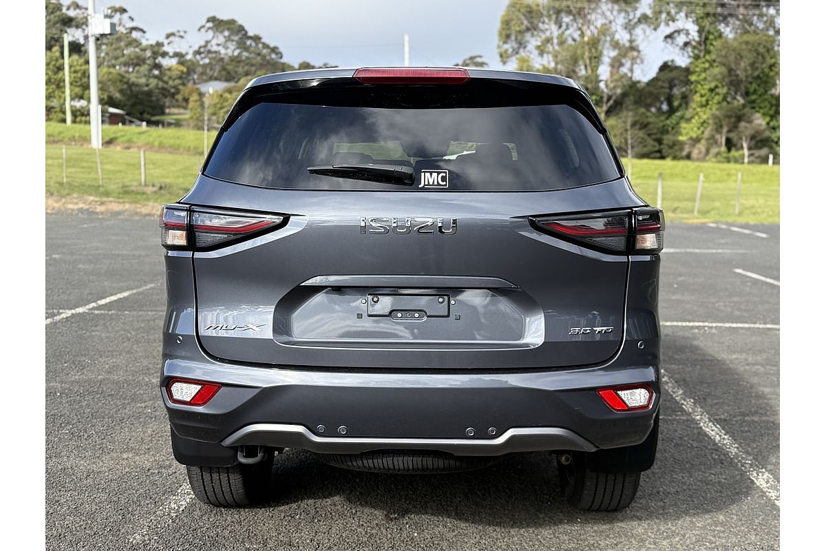 2023 Isuzu MU-X LS-T