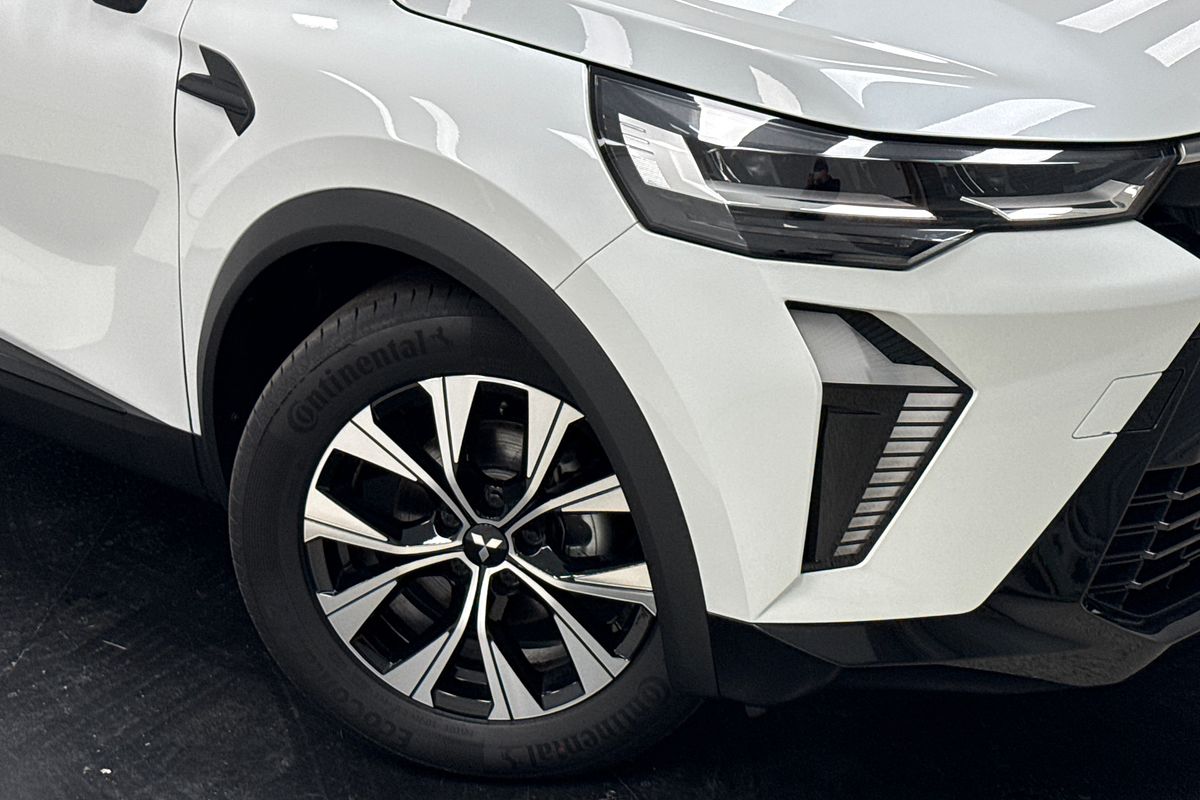 2025 Mitsubishi ASX LS XE