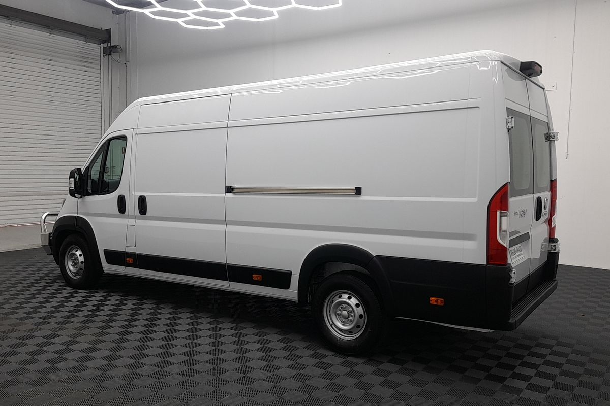 2022 Fiat Ducato Series 8 ELWB Mid Roof
