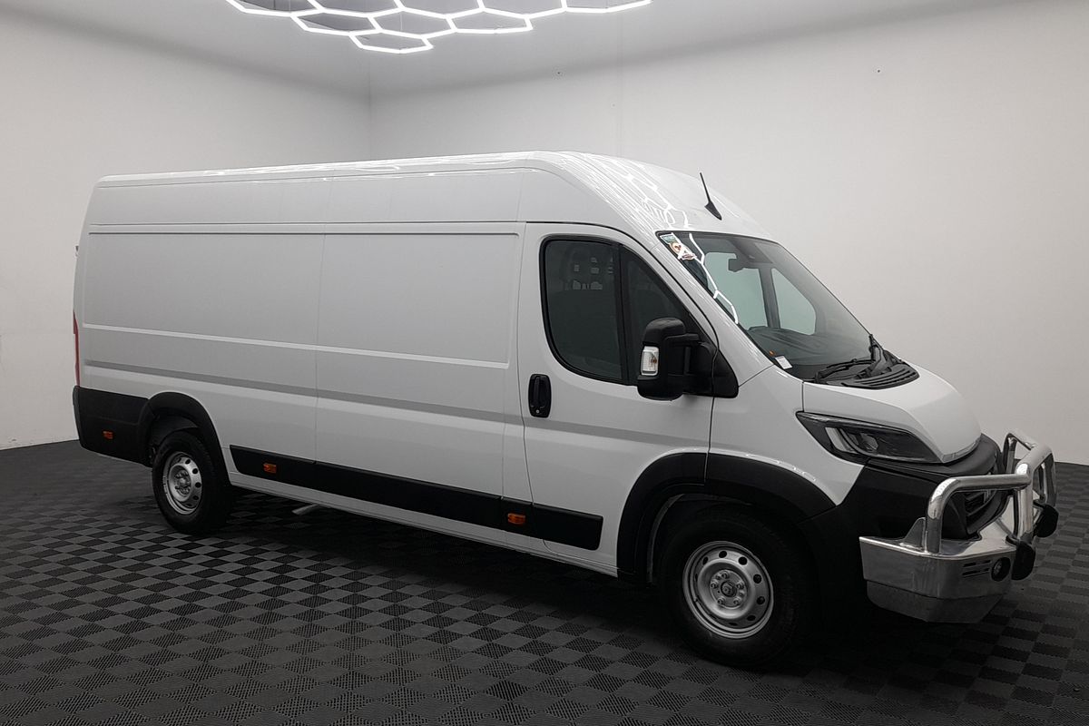 2022 Fiat Ducato Series 8 ELWB Mid Roof