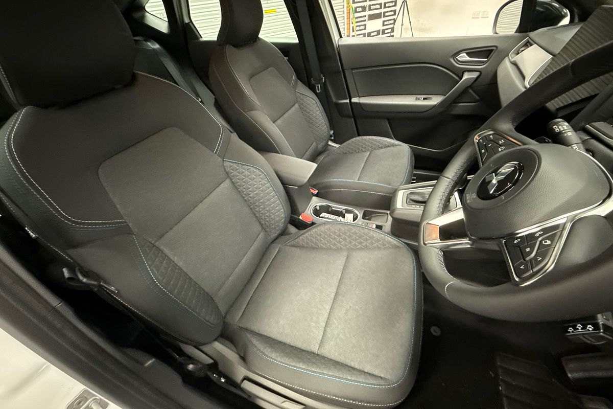 2025 Mitsubishi ASX LS XE