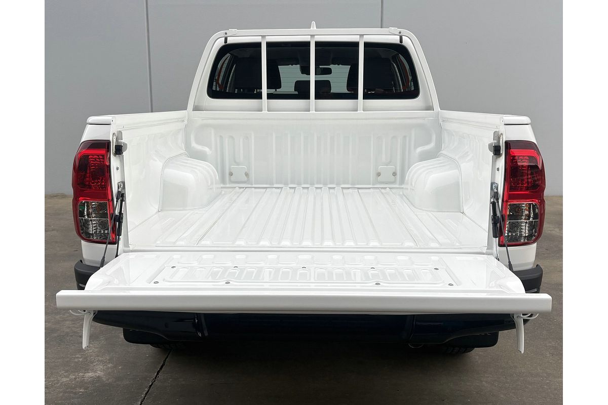 2025 Toyota Hilux SR GUN126R 4X4