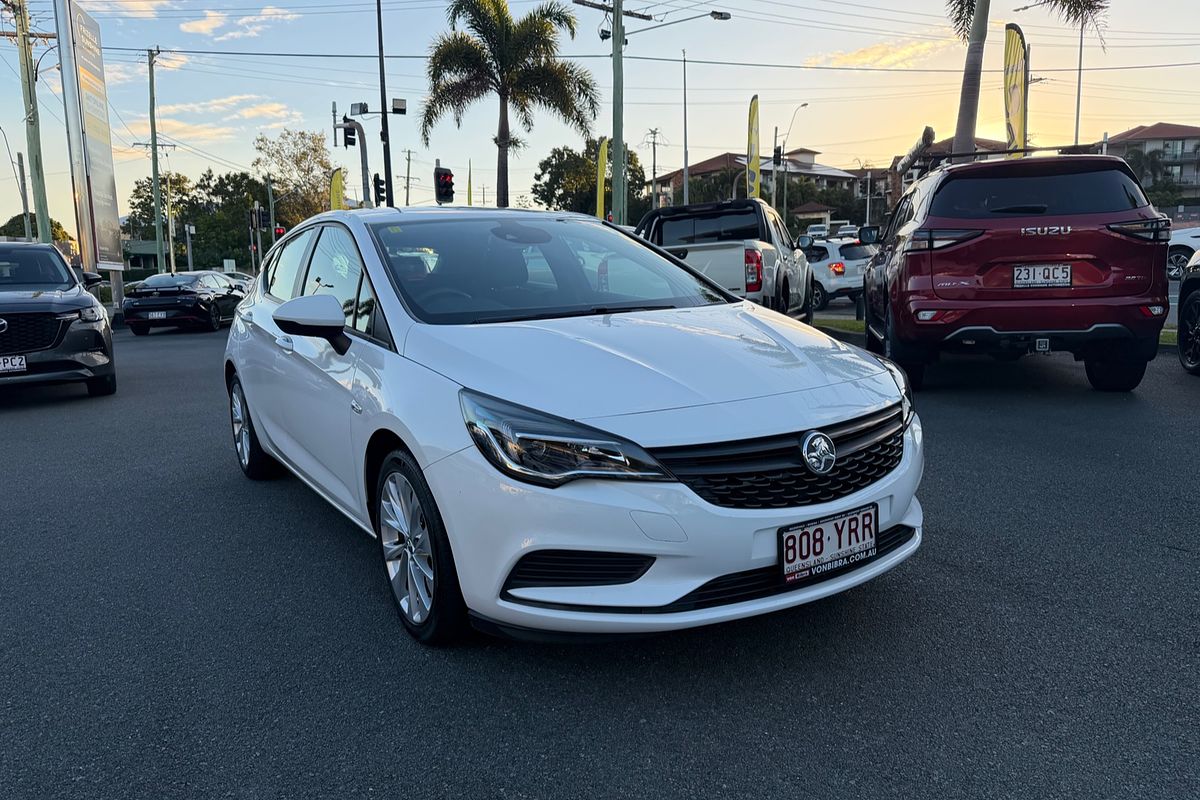 2018 Holden Astra R BK
