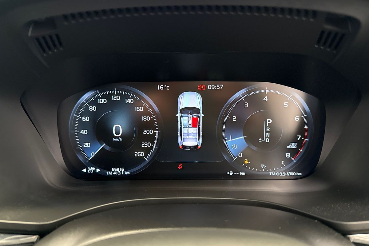 2020 Volvo XC60 T6 R-Design