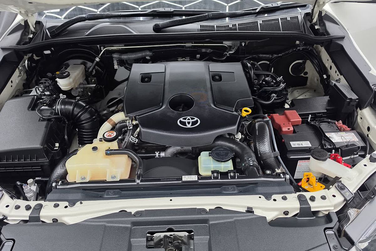 2022 Toyota Hilux SR GUN126R 4X4