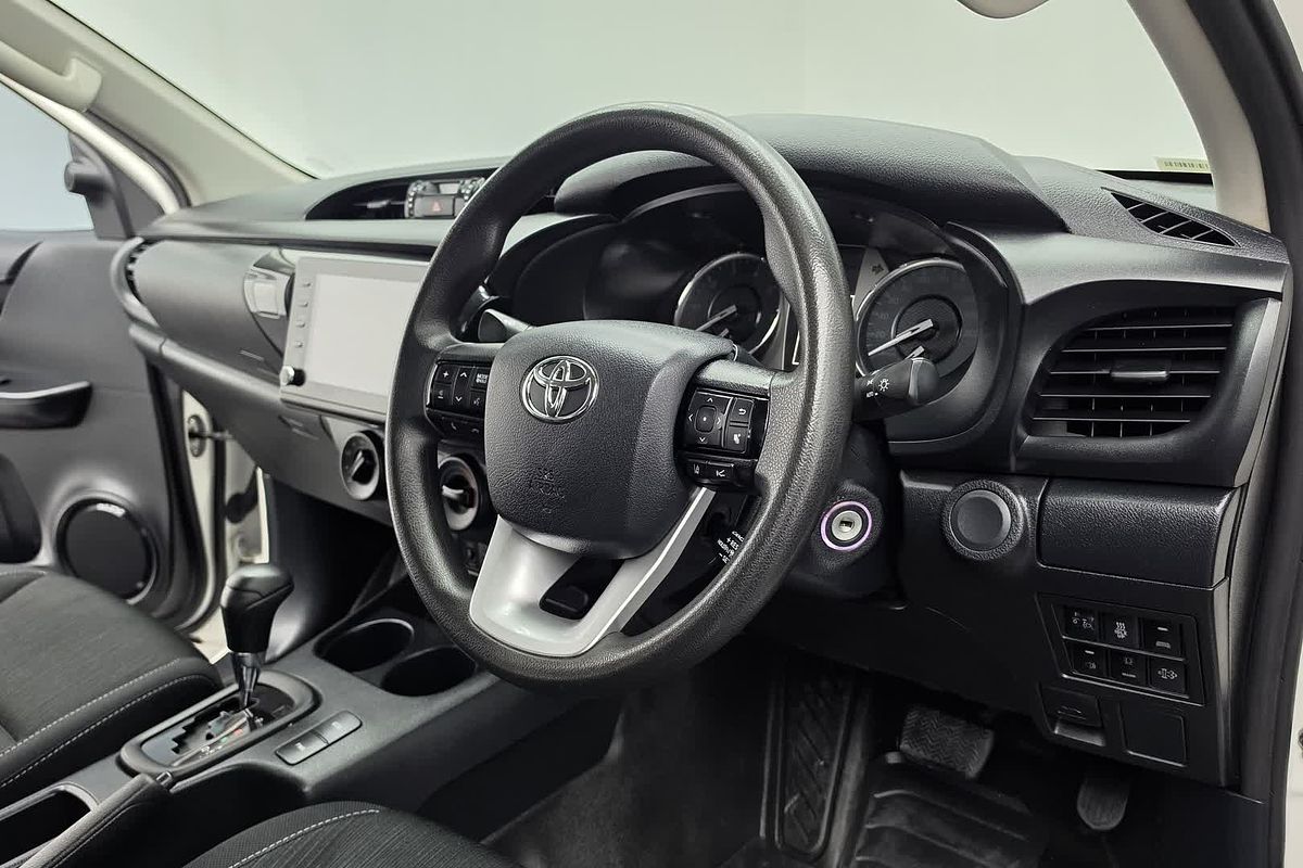 2022 Toyota Hilux SR GUN126R 4X4