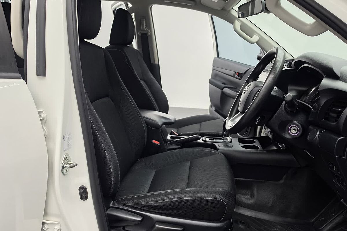 2022 Toyota Hilux SR GUN126R 4X4