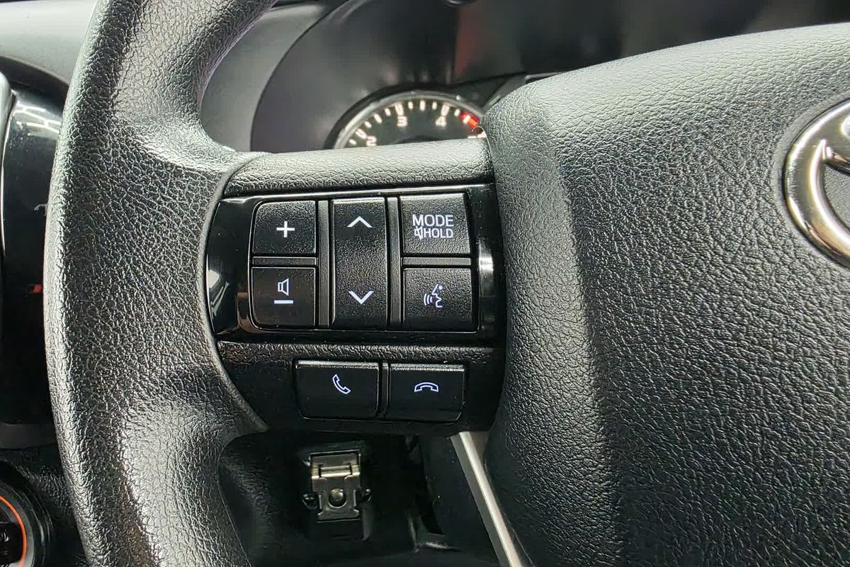 2022 Toyota Hilux SR GUN126R 4X4