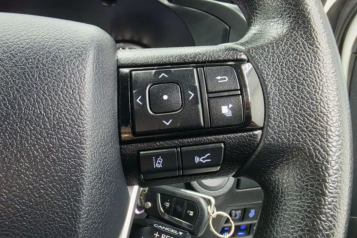 2022 Toyota Hilux SR GUN126R 4X4