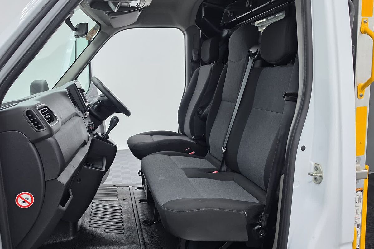 2022 Renault Master Pro 110kW X62 Phase 2 LWB Mid Roof