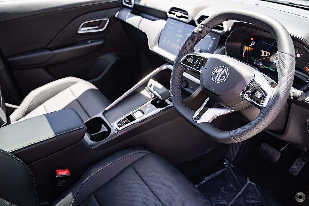 2026 MG ZS Essence Hybrid+ ZS32