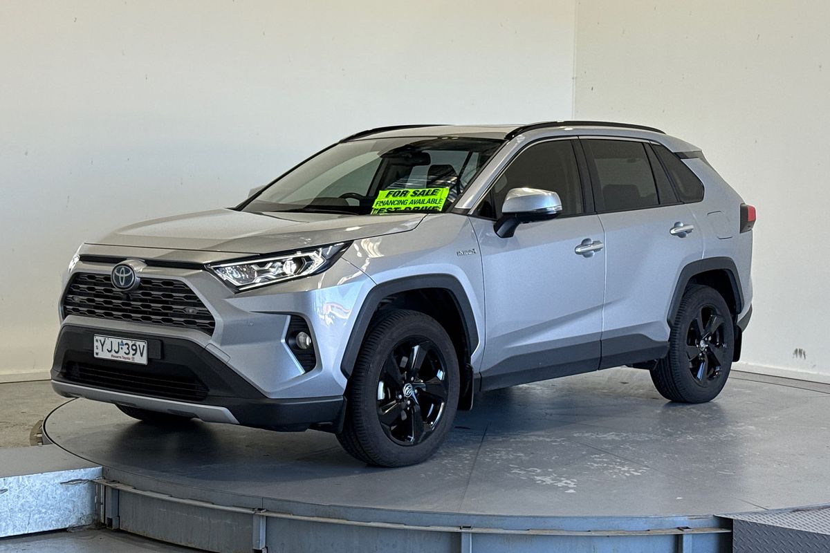 2020 Toyota RAV4 Cruiser AXAH54R