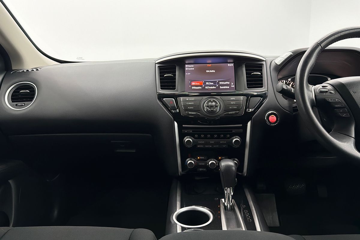 2017 Nissan Pathfinder ST R52 Series II