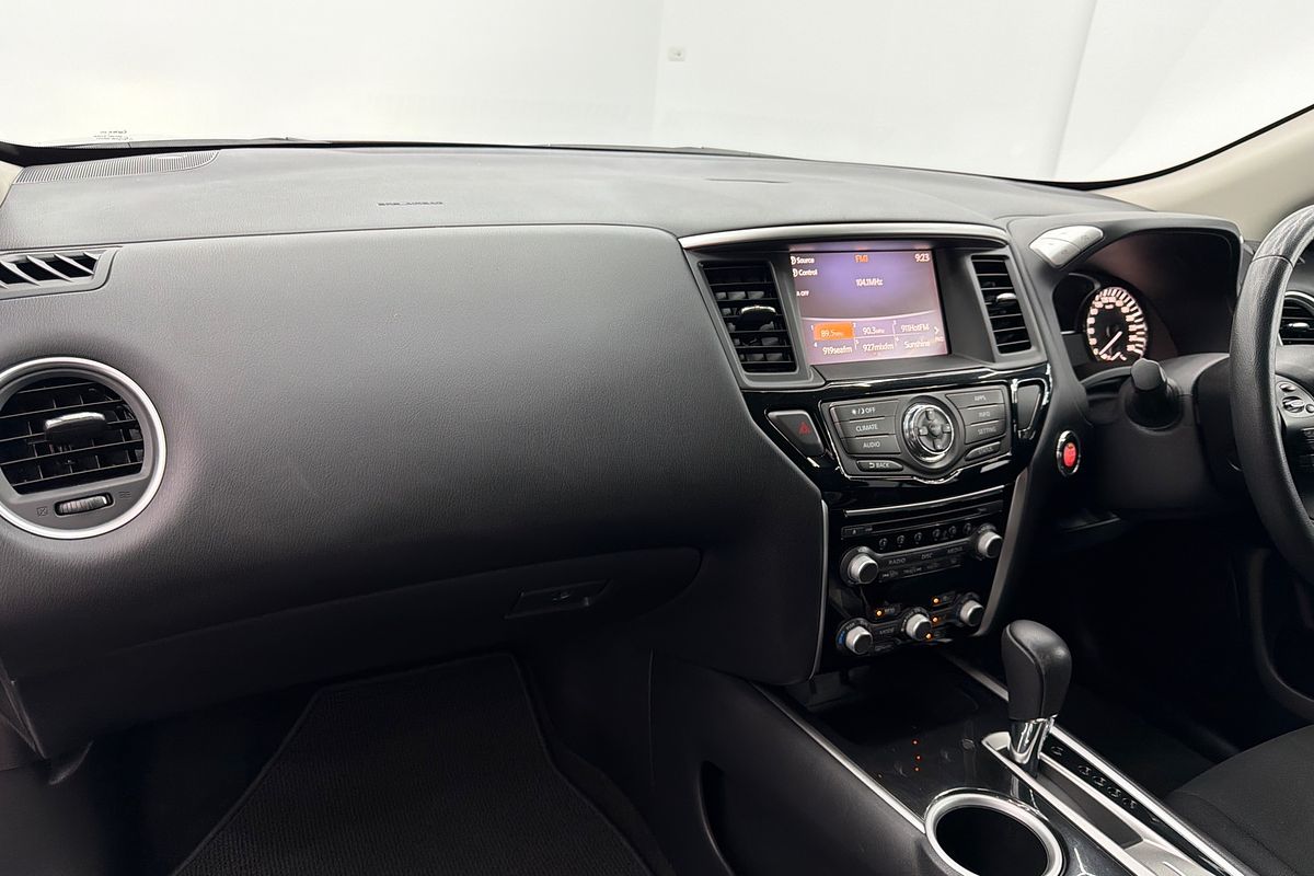 2017 Nissan Pathfinder ST R52 Series II