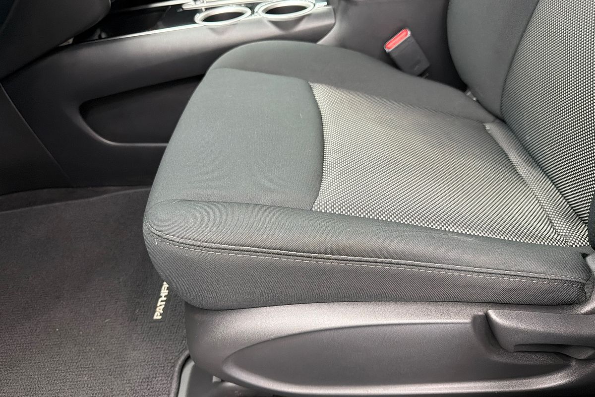 2017 Nissan Pathfinder ST R52 Series II