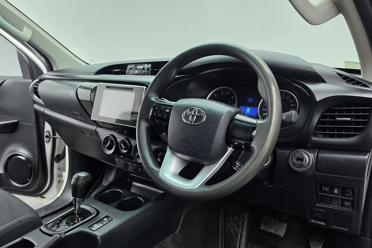 2019 Toyota Hilux SR GUN126R 4X4