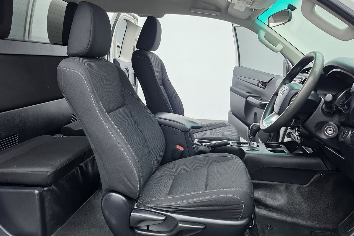2019 Toyota Hilux SR GUN126R 4X4