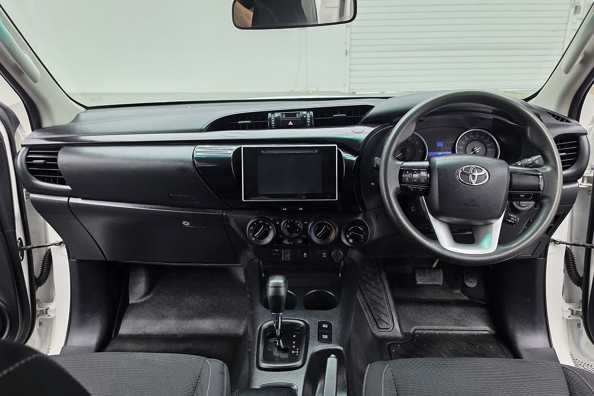 2019 Toyota Hilux SR GUN126R 4X4