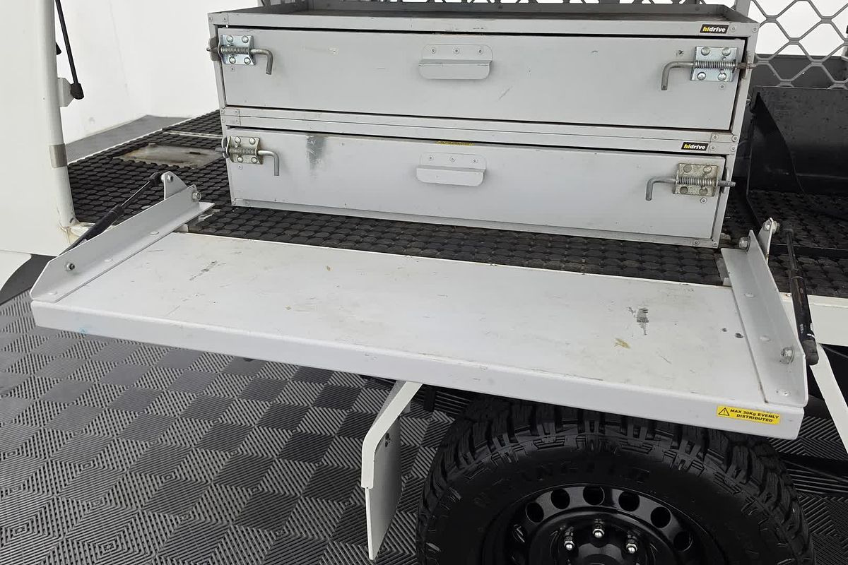 2019 Toyota Hilux SR GUN126R 4X4