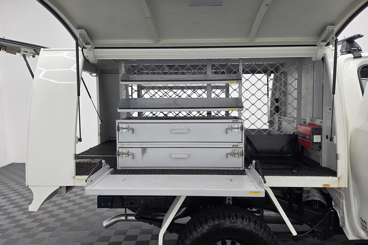 2019 Toyota Hilux SR GUN126R 4X4