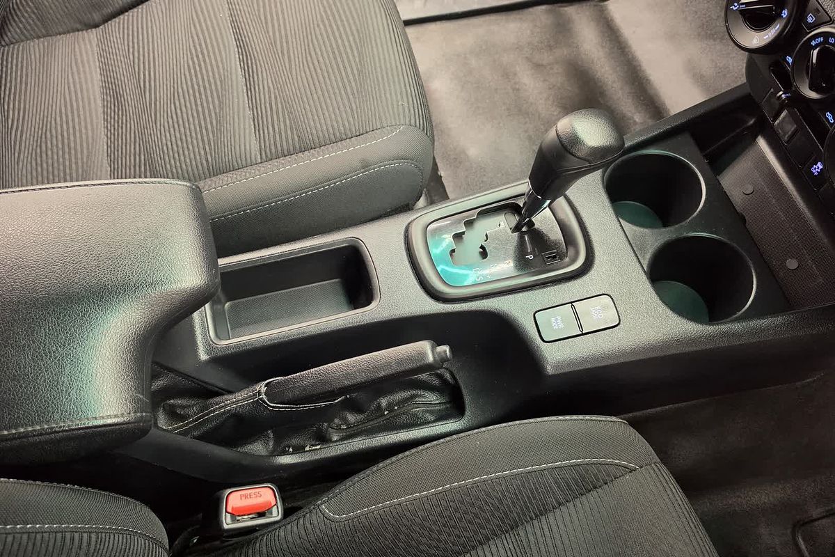 2019 Toyota Hilux SR GUN126R 4X4