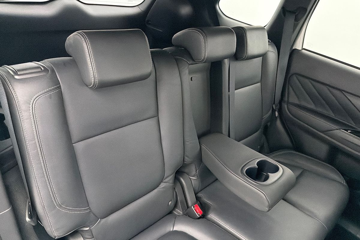 2018 Mitsubishi Outlander PHEV Exceed ZL