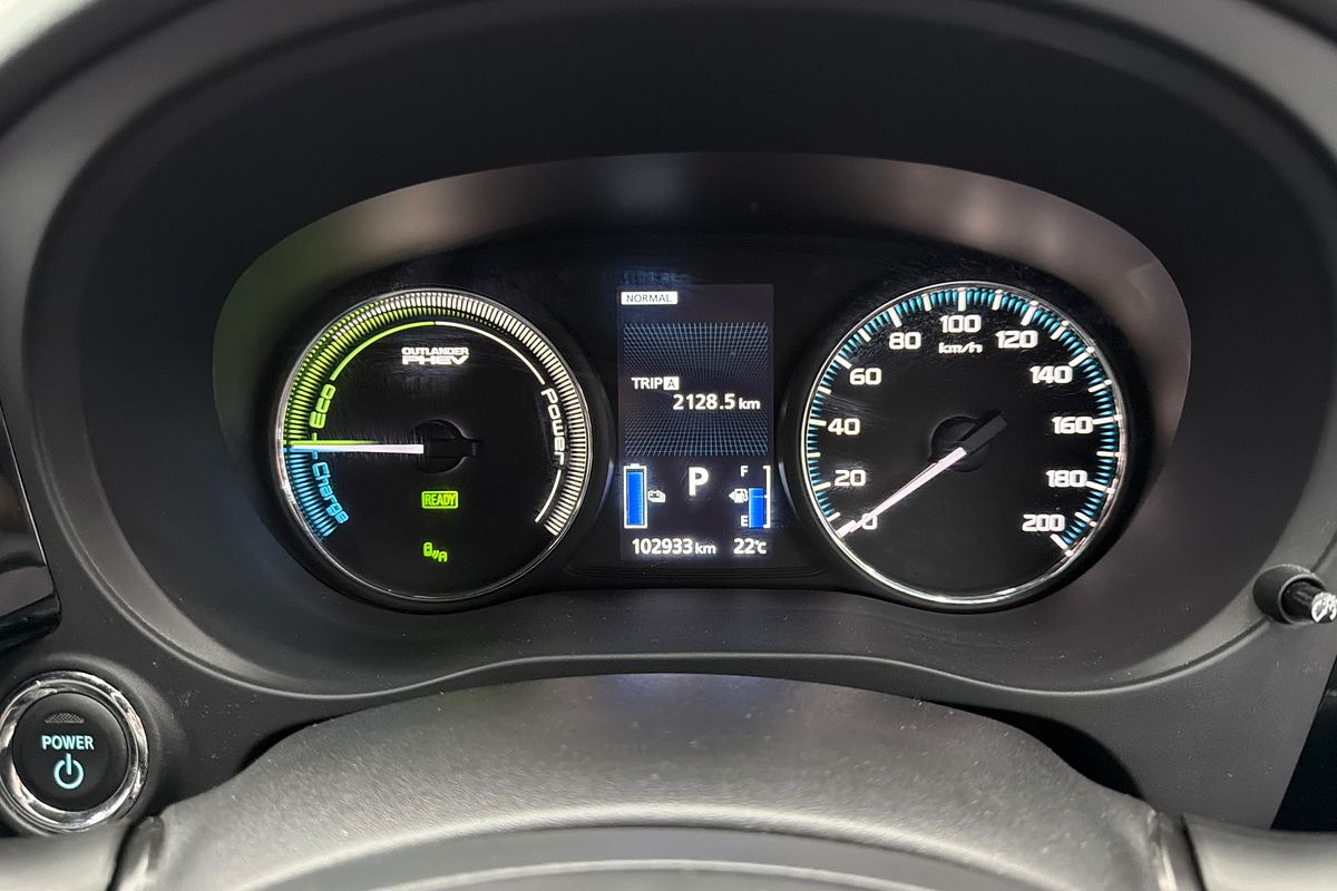 2018 Mitsubishi Outlander PHEV Exceed ZL