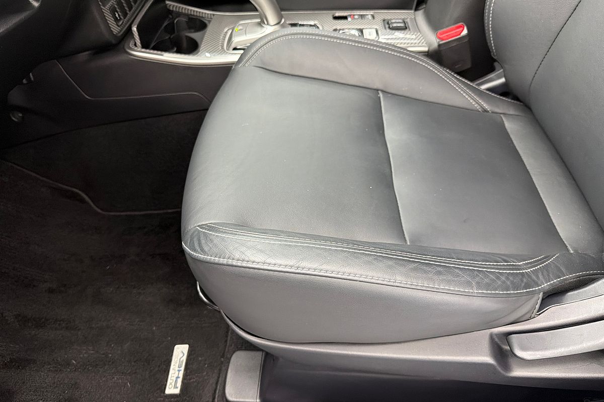 2018 Mitsubishi Outlander PHEV Exceed ZL