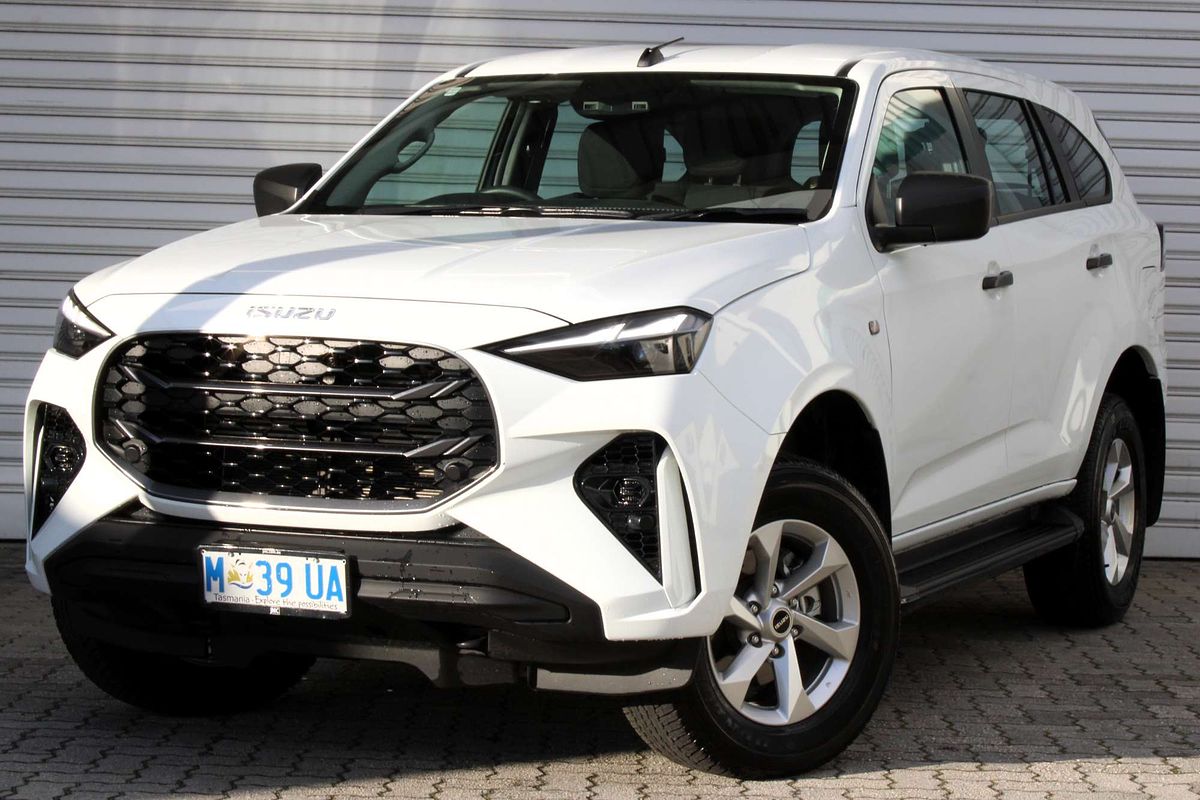 2025 Isuzu MU-X LS-M